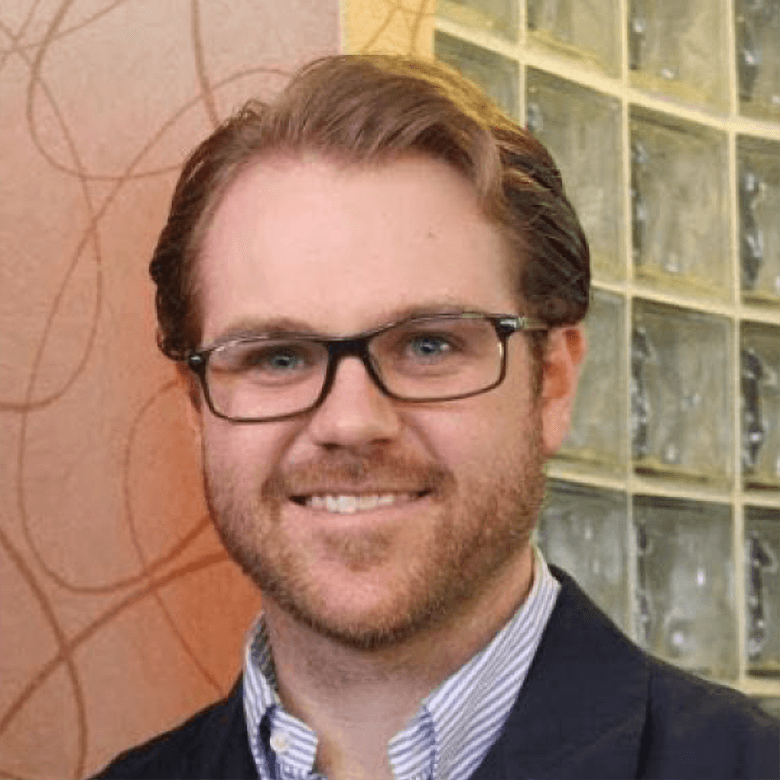 Chris Kabot Headshot