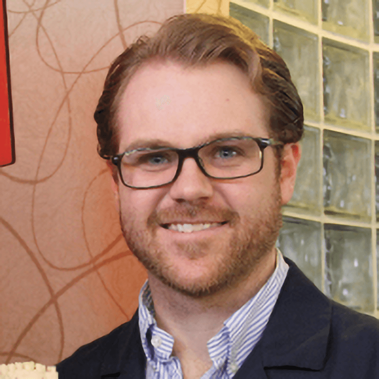 Chris Kabot Headshot